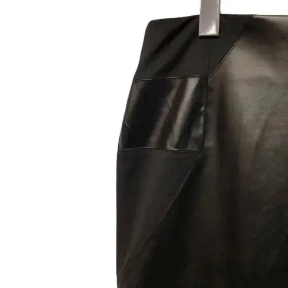 CLEO FAUX LEATHER BLACK SKIRT