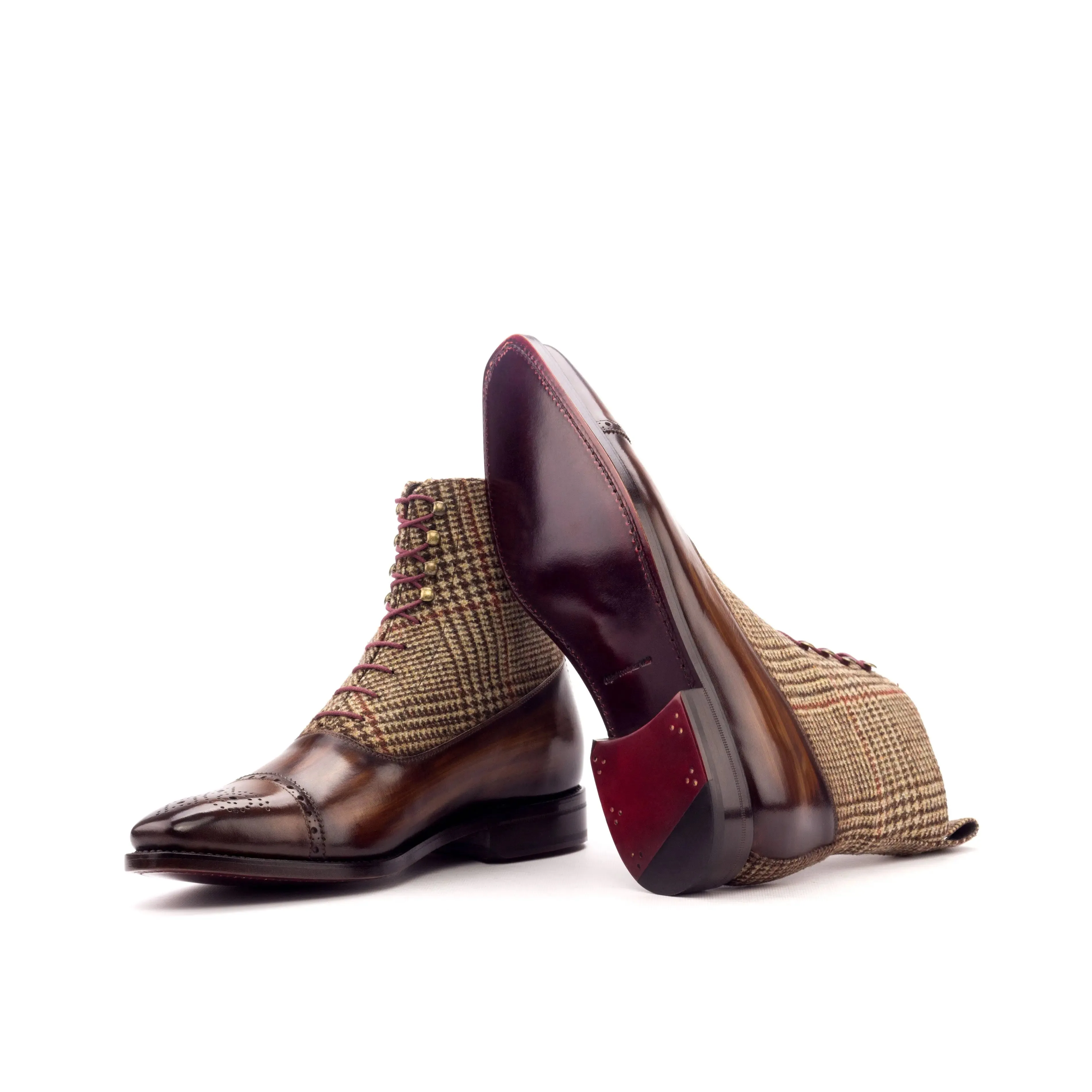 DapperFam Vittorio in Tweed / Brown Men's Sartorial & Hand-Painted Patina Balmoral Boot