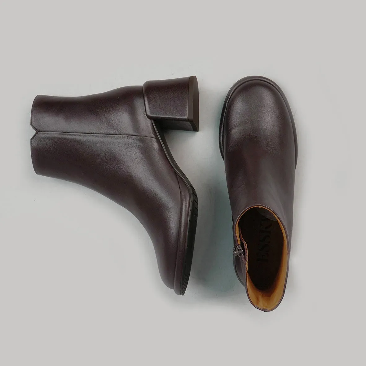 Mona Dark Brown