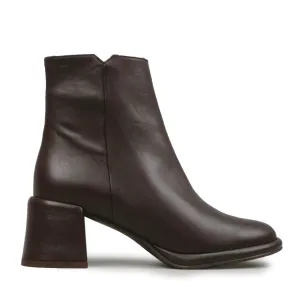 Mona Dark Brown
