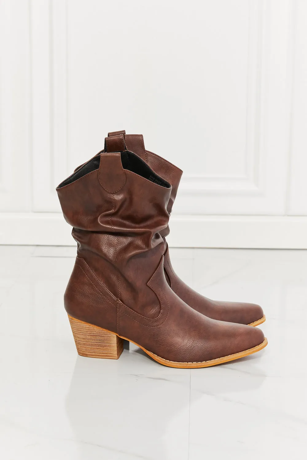 Texas Scrunch Cowboy Boots in Brown