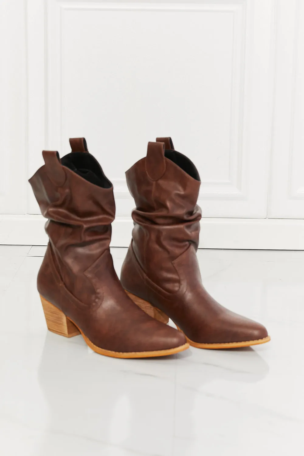 Texas Scrunch Cowboy Boots in Brown